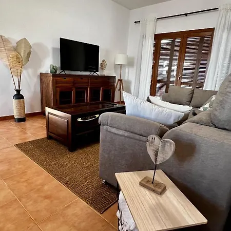 فيلة Mi بلايا بلانكا